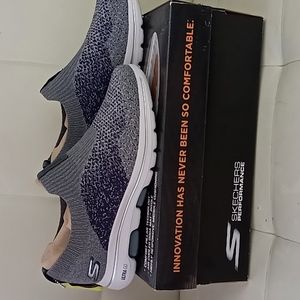 Skechers Performance Go Walk. Charcoal/Navy Mens, Size 9